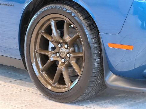 Used 2022 Dodge Challenger R/T w/ Blacktop Package image 14