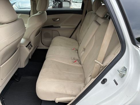 Used 2009 Toyota Venza FWD image 13