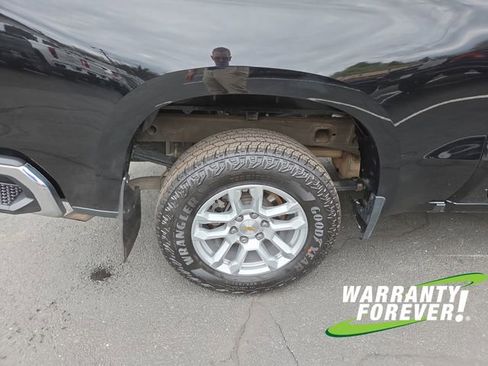 Used 2022 Chevrolet Silverado 1500 LT AWD/4WD image 20