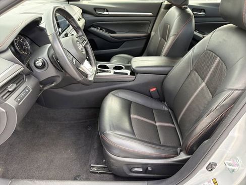 Certified 2024 Nissan Altima 2.5 SR FWD image 29