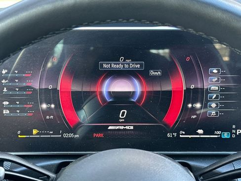 Used 2024 Mercedes-Benz C 63 AMG S image 19