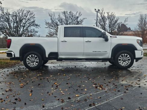 Used 2020 GMC Sierra 2500 Denali w/ Denali Ultimate Package AWD/4WD image 3