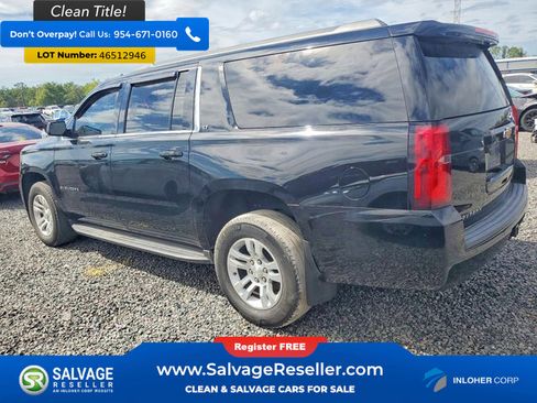 Used 2018 Chevrolet Suburban LT image 3