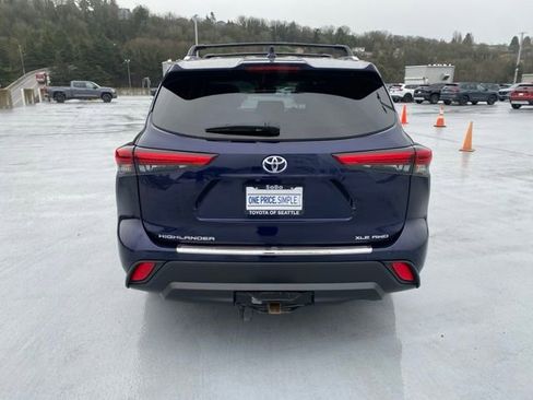 Certified 2020 Toyota Highlander XLE image 8