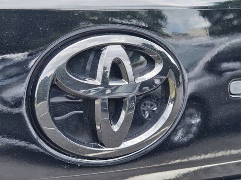 Used 2025 Toyota Sequoia TRD Pro AWD/4WD image 32