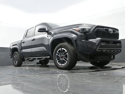 Used 2024 Toyota Tacoma TRD Sport RWD image 23