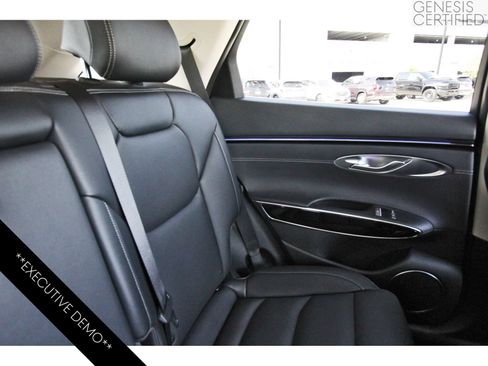 Used 2026 Genesis GV70 2.5T AWD/4WD image 15