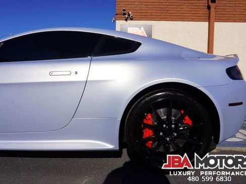 Used 2015 Aston Martin V12 Vantage S image 25