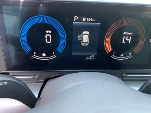 Used 2025 Hyundai Kona SEL image 18