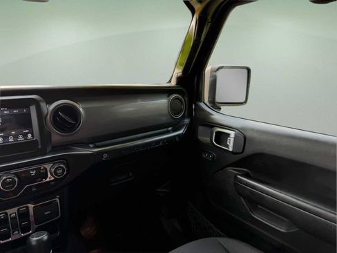 Used 2023 Jeep Wrangler Unlimited Sport AWD/4WD image 28