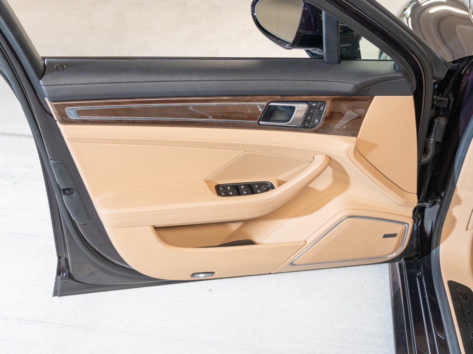 Certified 2023 Porsche Panamera Platinum Edition RWD image 15