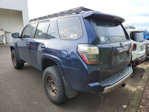 Used 2023 Toyota 4Runner TRD Off-Road image 3