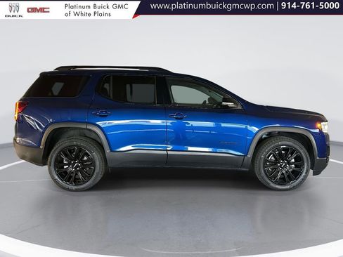 Used 2023 GMC Acadia SLT w/ Elevation Edition image 2