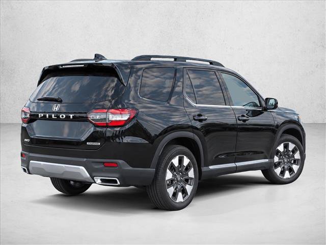 New 2026 Honda Pilot Touring image 7