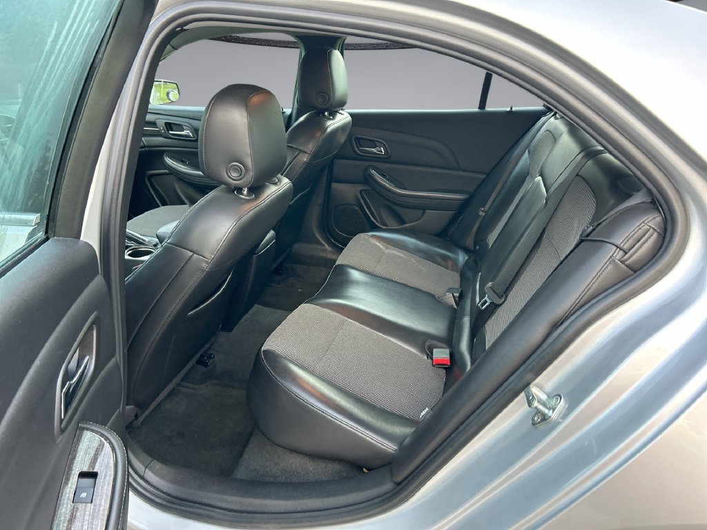 Used 2014 Chevrolet Malibu LT FWD image 25