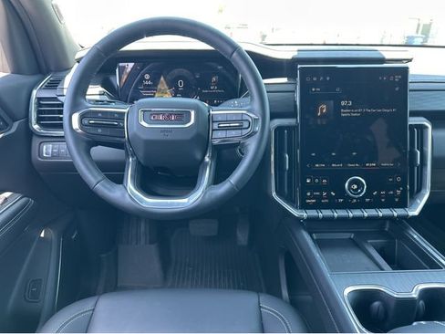 New 2025 GMC Acadia Elevation w/ Elevation Premium Package AWD/4WD image 5