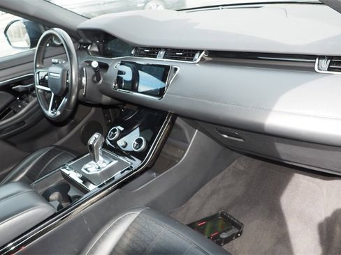 Used 2022 Land Rover Range Rover Evoque R-Dynamic SE image 21