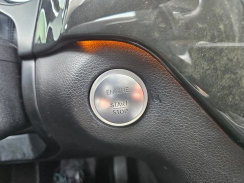 Used 2015 Mercedes-Benz GL 450 4MATIC image 33
