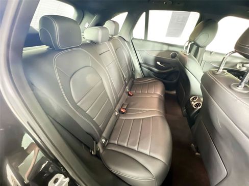 Certified 2022 Mercedes-Benz GLC 300 4MATIC image 27