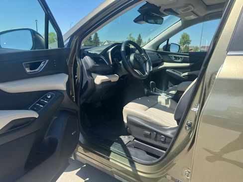 Used 2025 Subaru Ascent Limited AWD/4WD image 11