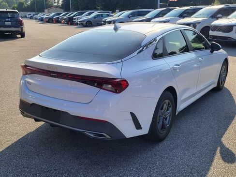 Certified 2022 Kia K5 LX FWD image 2