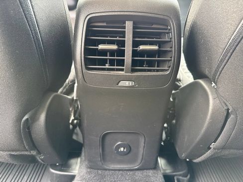 Used 2023 Ford Escape Active AWD/4WD image 11