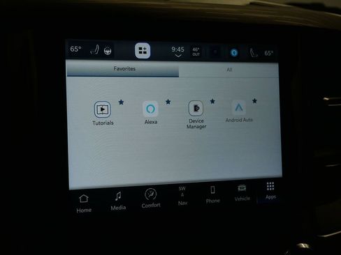 Certified 2023 RAM 1500 Laramie image 40