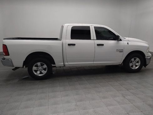 Used 2022 RAM 1500 Classic SLT image 10