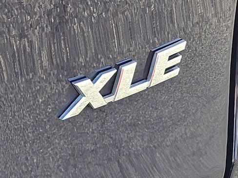 Certified 2025 Toyota RAV4 XLE FWD image 32