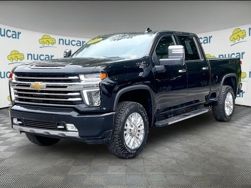 Used 2022 Chevrolet Silverado 2500 High Country w/ Technology Package AWD/4WD image 3