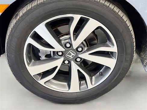 Used 2023 Honda Odyssey Touring image 34