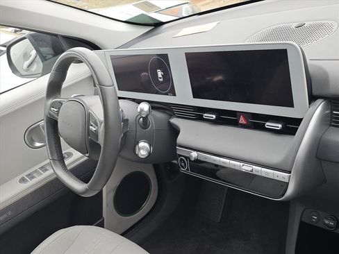 Used 2023 Hyundai Ioniq 5 SEL image 5