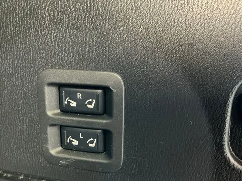 Used 2020 Nissan Armada SL w/ Premium Package AWD/4WD image 22