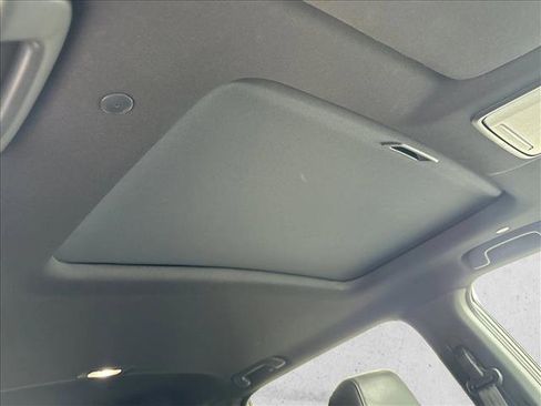 Used 2025 Honda CR-V Sport-L image 25