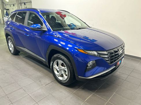 Used 2022 Hyundai Tucson SEL w/ Cargo Package AWD/4WD image 2