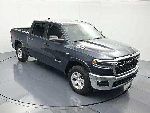 New 2026 RAM 1500 4x4 Crew Cab image 29