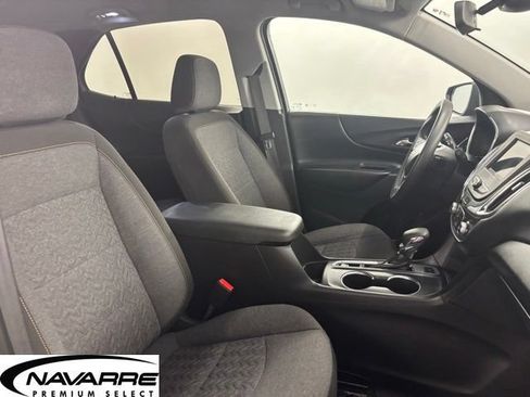 Used 2022 Chevrolet Equinox LT AWD/4WD image 24