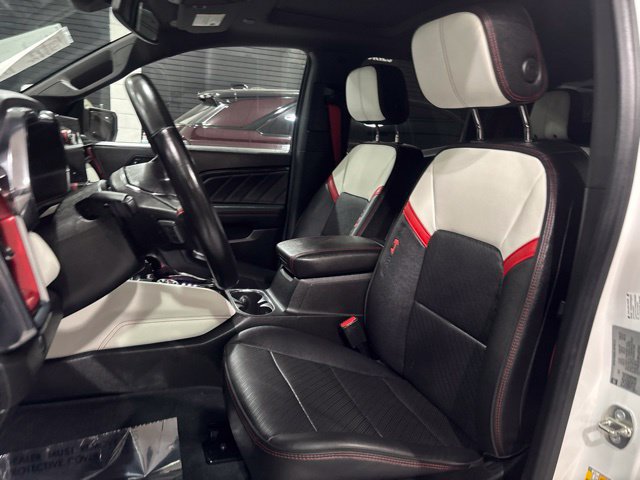 Used 2023 GMC Canyon AT4X AWD/4WD image 14
