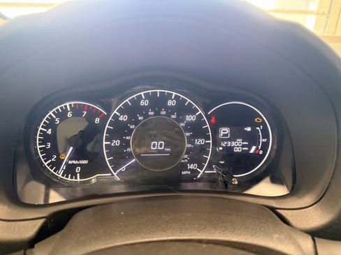 Used 2019 Nissan Versa Note S image 18