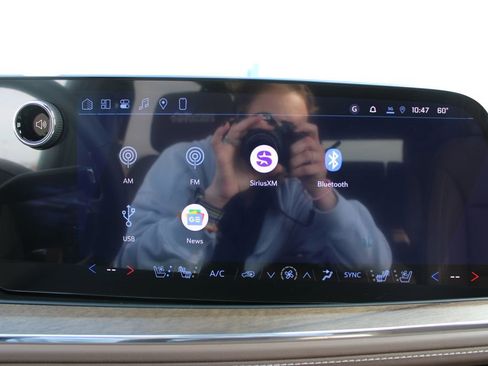 New 2026 Chevrolet Suburban High Country image 52