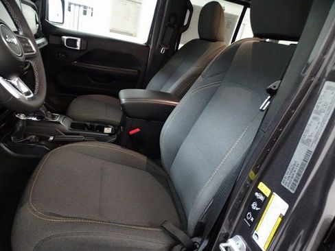 Certified 2025 Jeep Wrangler Unlimited Sahara image 2