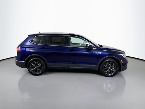 Certified 2024 Volkswagen Tiguan SE AWD/4WD image 8
