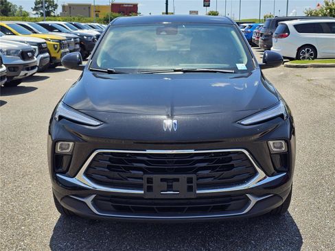 Used 2025 Buick Encore GX Preferred FWD image 2