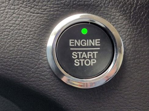 Certified 2024 Ford Edge SEL w/ Convenience Package image 31