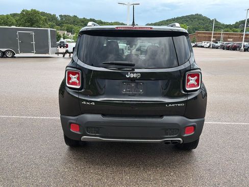 Used 2017 Jeep Renegade Limited AWD/4WD image 3