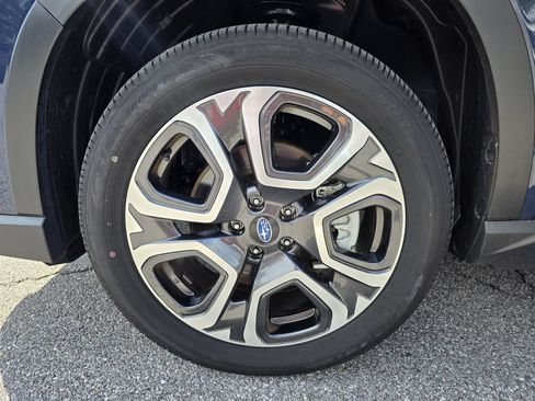 Certified 2025 Subaru Ascent Limited AWD/4WD image 30