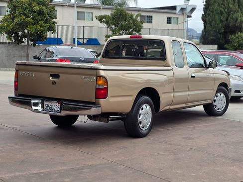 Used 1998 Toyota Tacoma 2WD Xtracab V6 image 12