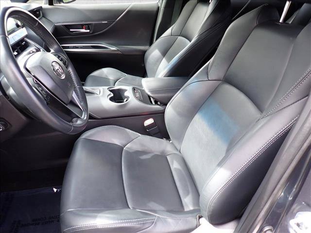 Used 2022 Toyota Venza XLE AWD/4WD image 13