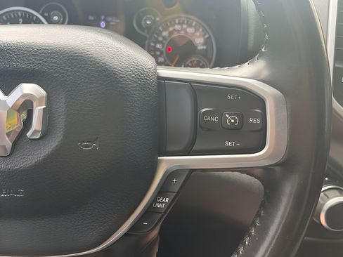 Used 2021 RAM 1500 Big Horn AWD/4WD image 18