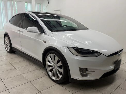 Used 2016 Tesla Model X 75D AWD/4WD image 1